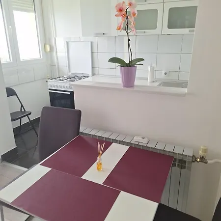 Bruno Apartment