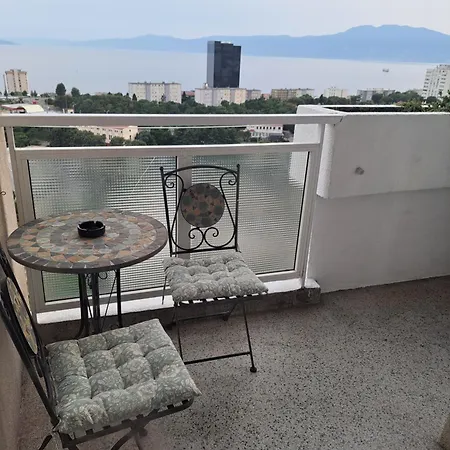 Bruno Apartment *